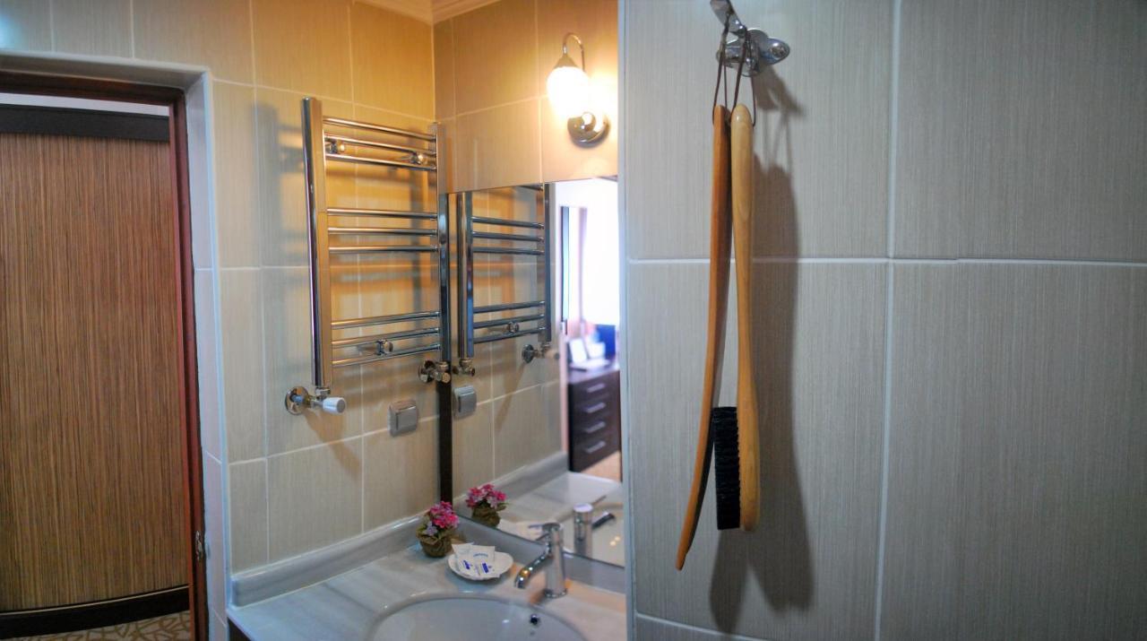 Kapriz Karakol Hotel Kamer foto