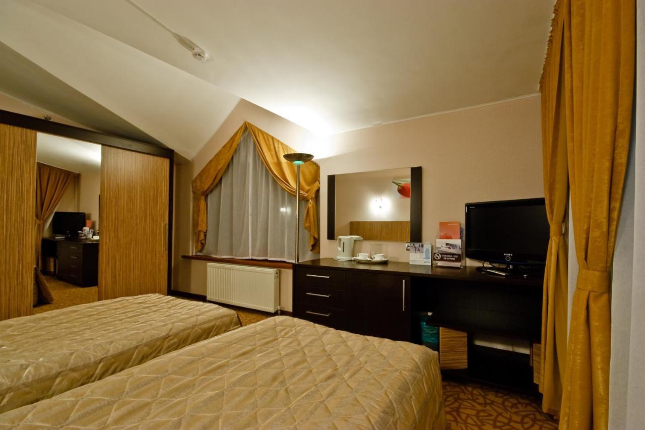 Kapriz Karakol Hotel Buitenkant foto